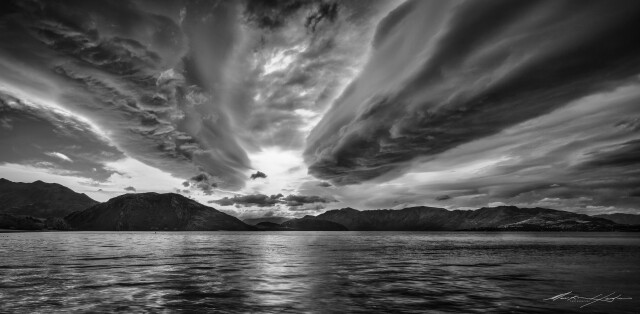 Glendhu Bay Clouds bw