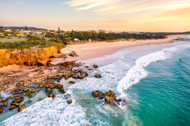 Caves Beach