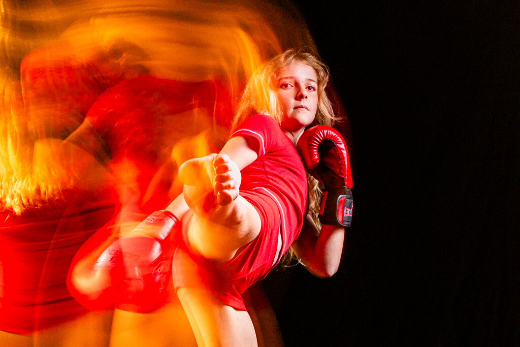 PLAY WITH LIGHT