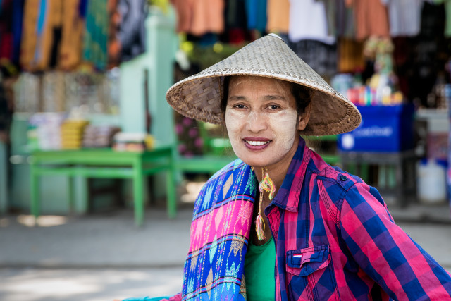 Mandalay Seller