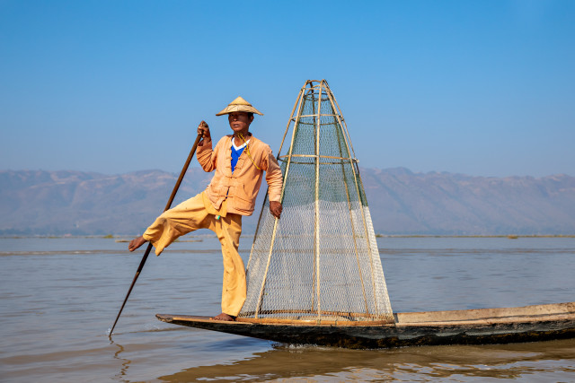 Inle Shan Fisherman