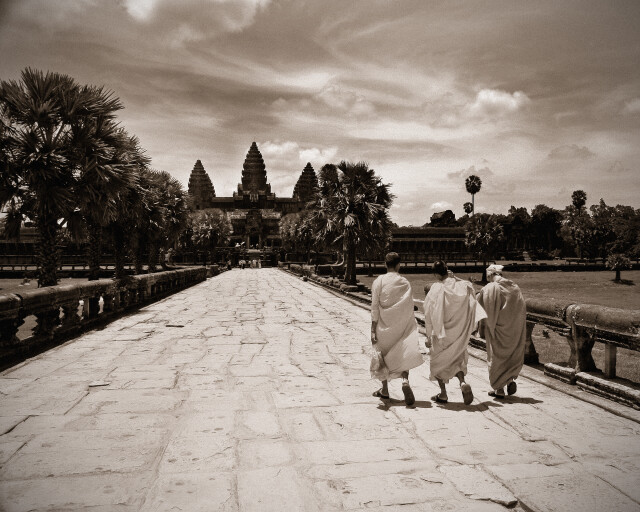 Monks at Angkor watt (monochrome)