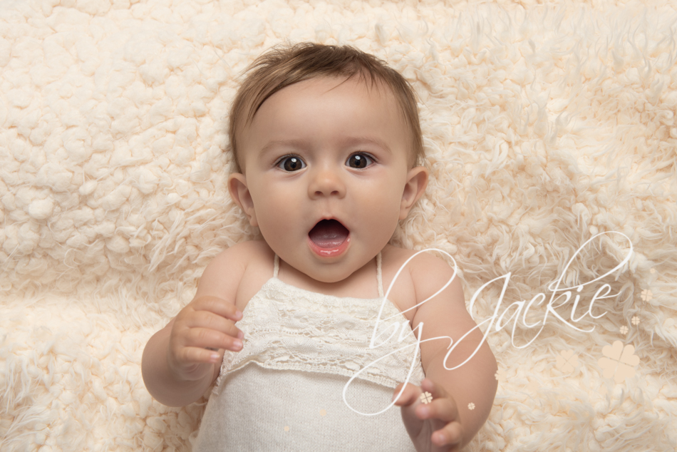 happy baby by babies by jackie photography york leeds and harrogate baby photographer