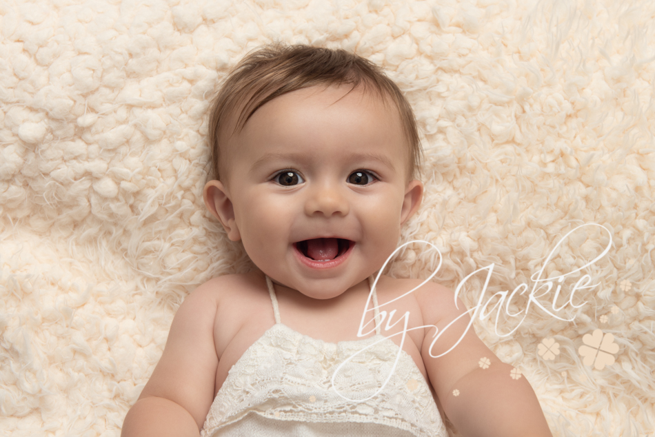 happy baby by babies by jackie photography york leeds and harrogate baby photographer