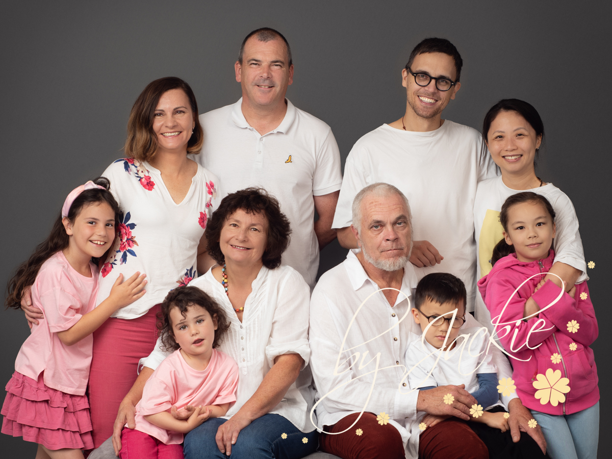 multi generational family portrait in Babies By Jackie studio. Image copyright Babies By Jackie Photography