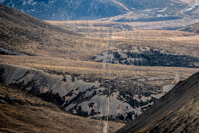 Wires - Molesworth
