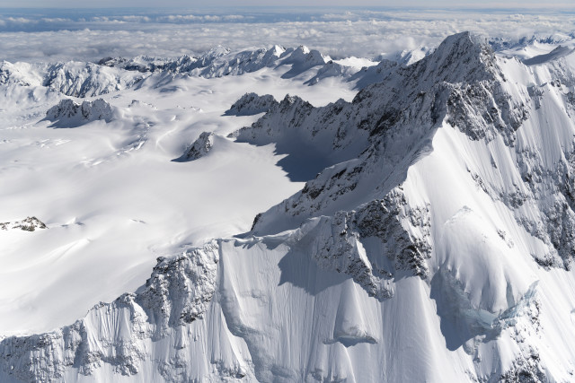 Douglas Peak & Mt Haidinger