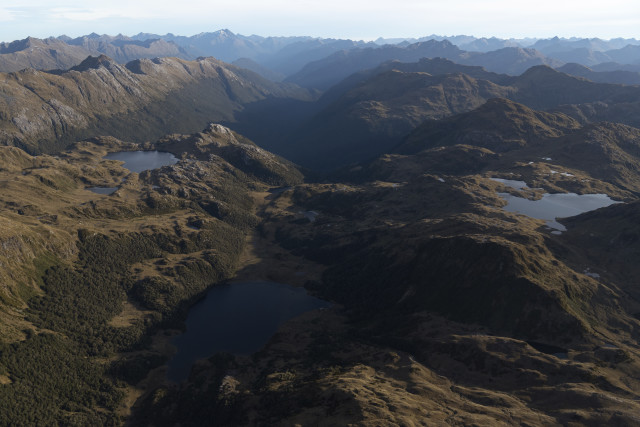 Dusky Trail, Lakes Roe, Bright & Horizon
