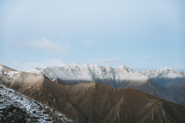 SNOW LINE