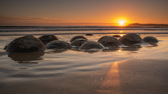 Moeraki Boulders Sunrise Panorama