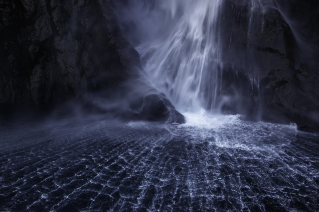 Waterfall webs