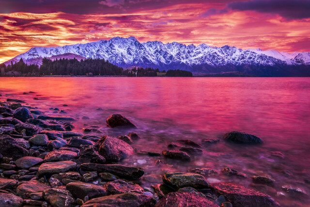 Fiery Skies over Wakatipu 