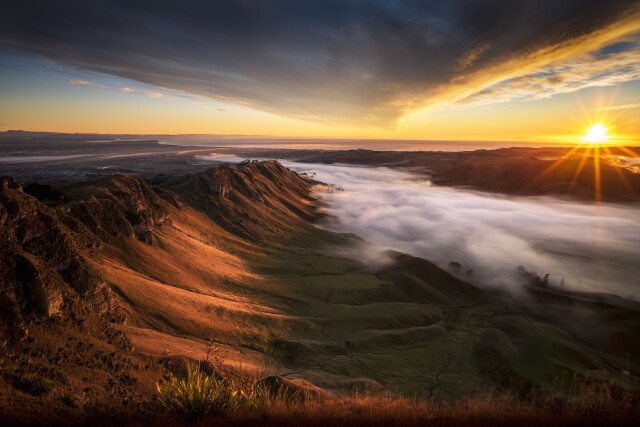 Te Mata Peak Sunrise
