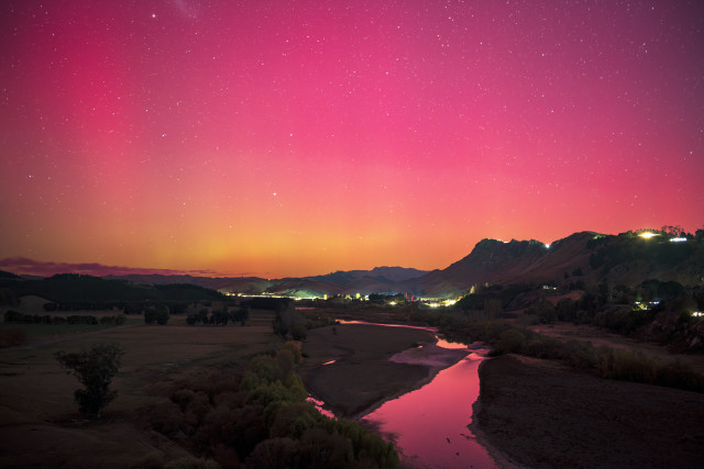 Aurora Australis Tuki Tuki Valley, Hawke's Bay 2024