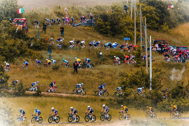 Iconic Giro d'Italia Switchbacks - 2025